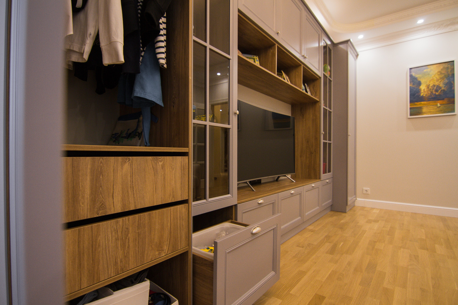 Мебельная стенка в детскую