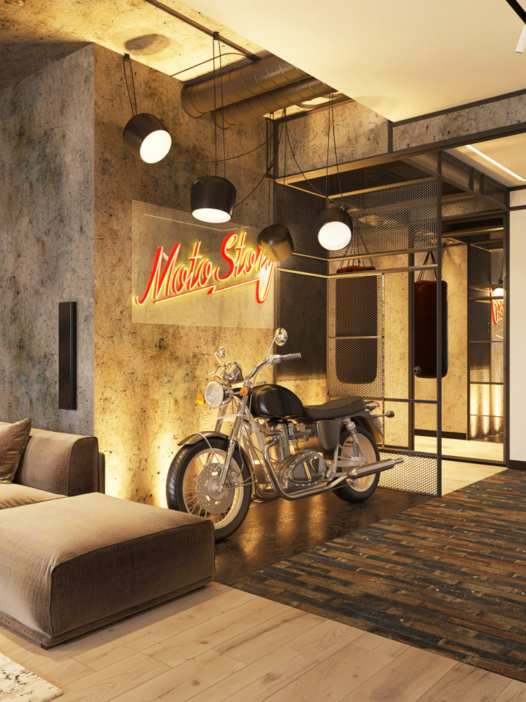 Квартира с мотоциклом.