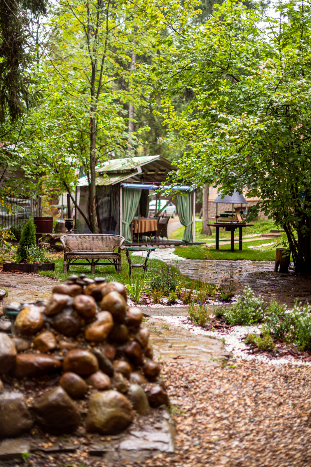 Декорирование беседки и участка Людмилы Хитяевой. "На дачу! С Наташей Барбье"