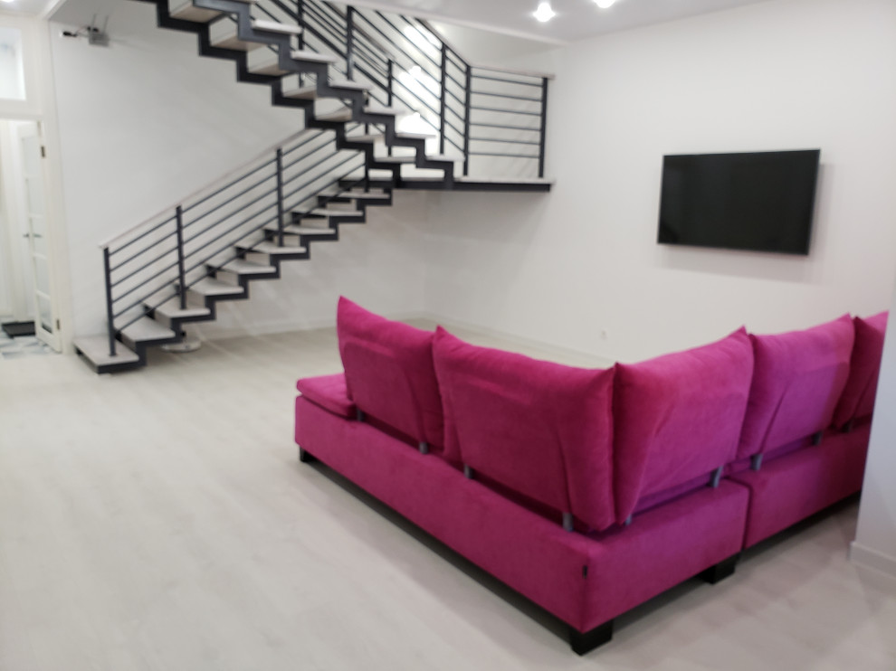 Лестница в стиле минимализм