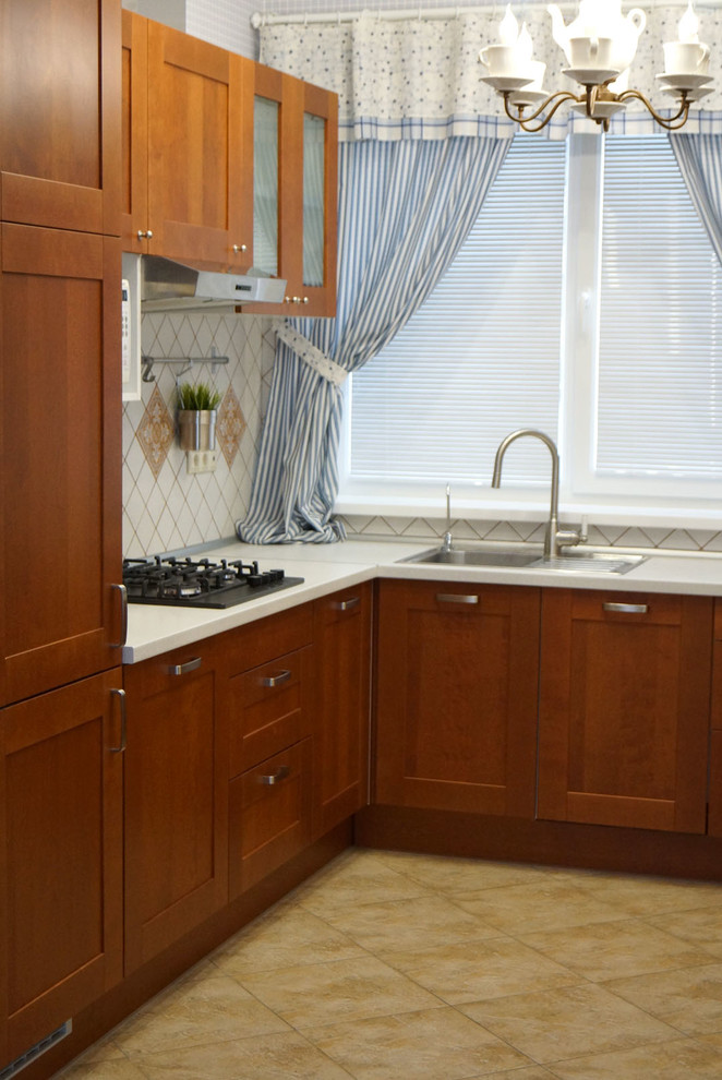 Дом в терракотовых тонах