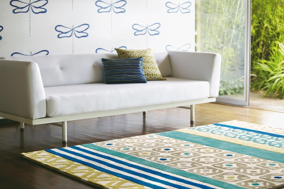 Фото ярких современных ковров в интерьере