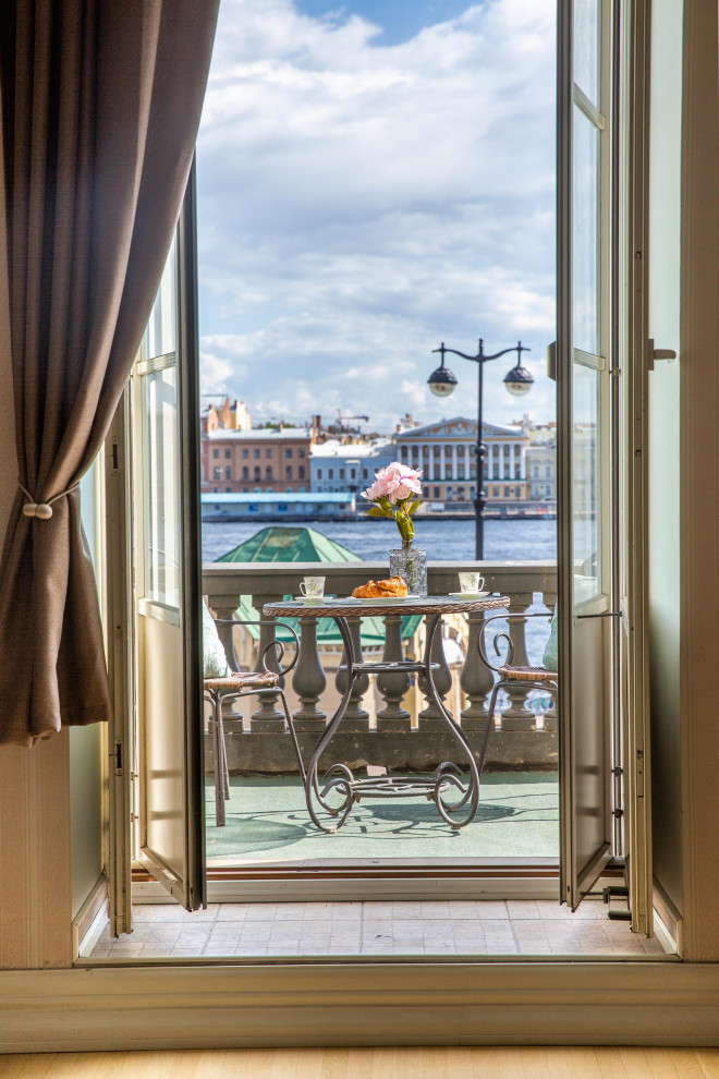 Обложка проекта: Предпродажная подготовка объекта на набережной Лейтенанта Шмидта