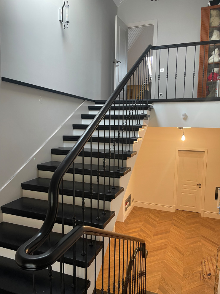 Гнутый поручень - ЧЕРНЫЙ ДЕЛЬФИН