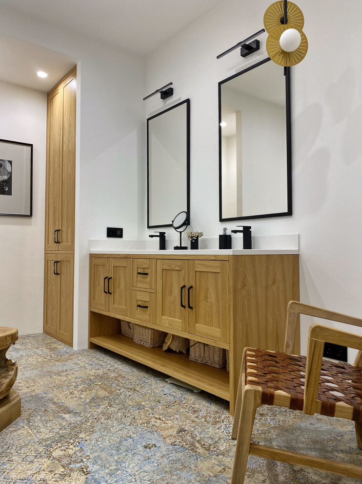 КВАРТИРА НА УЛ. КРЫЛАТСКИЕ ХОЛМЫ, 120 м²