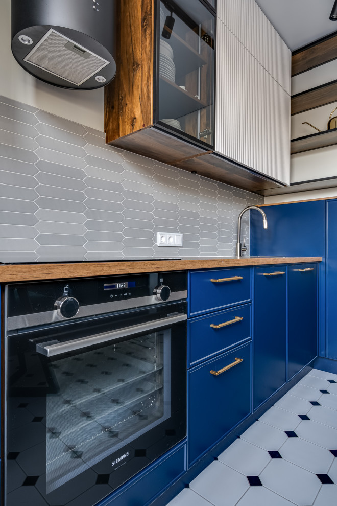 Современная синяя кухня