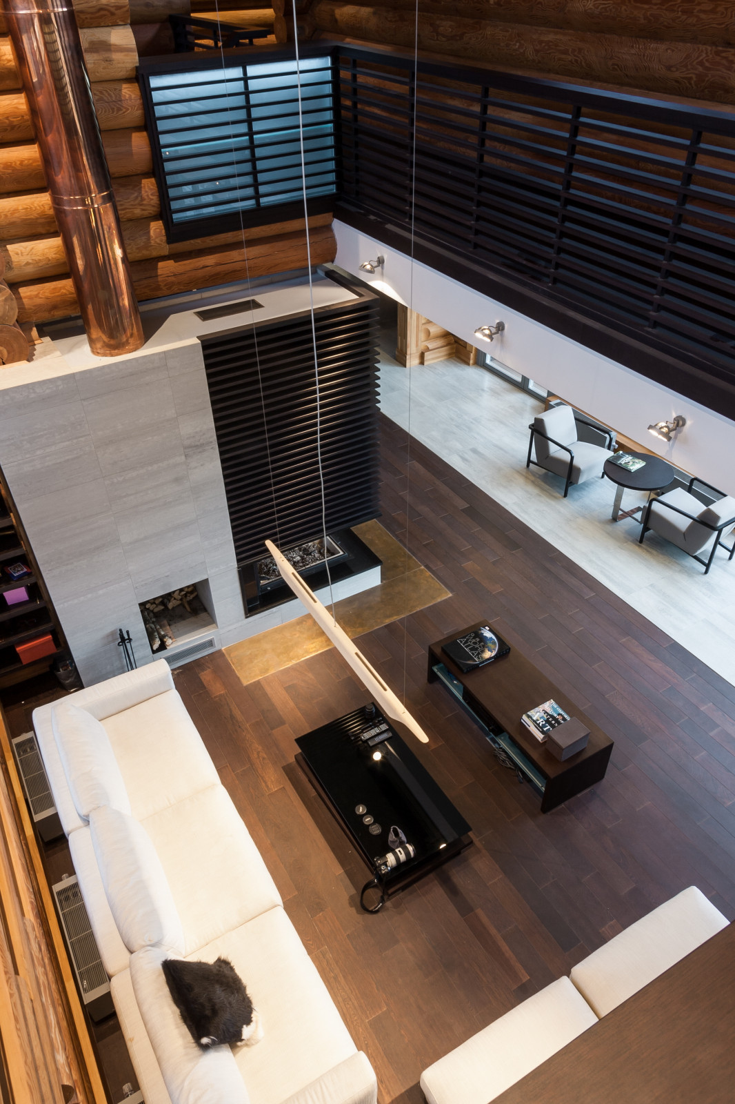 Интерьер деревянного жилого дома