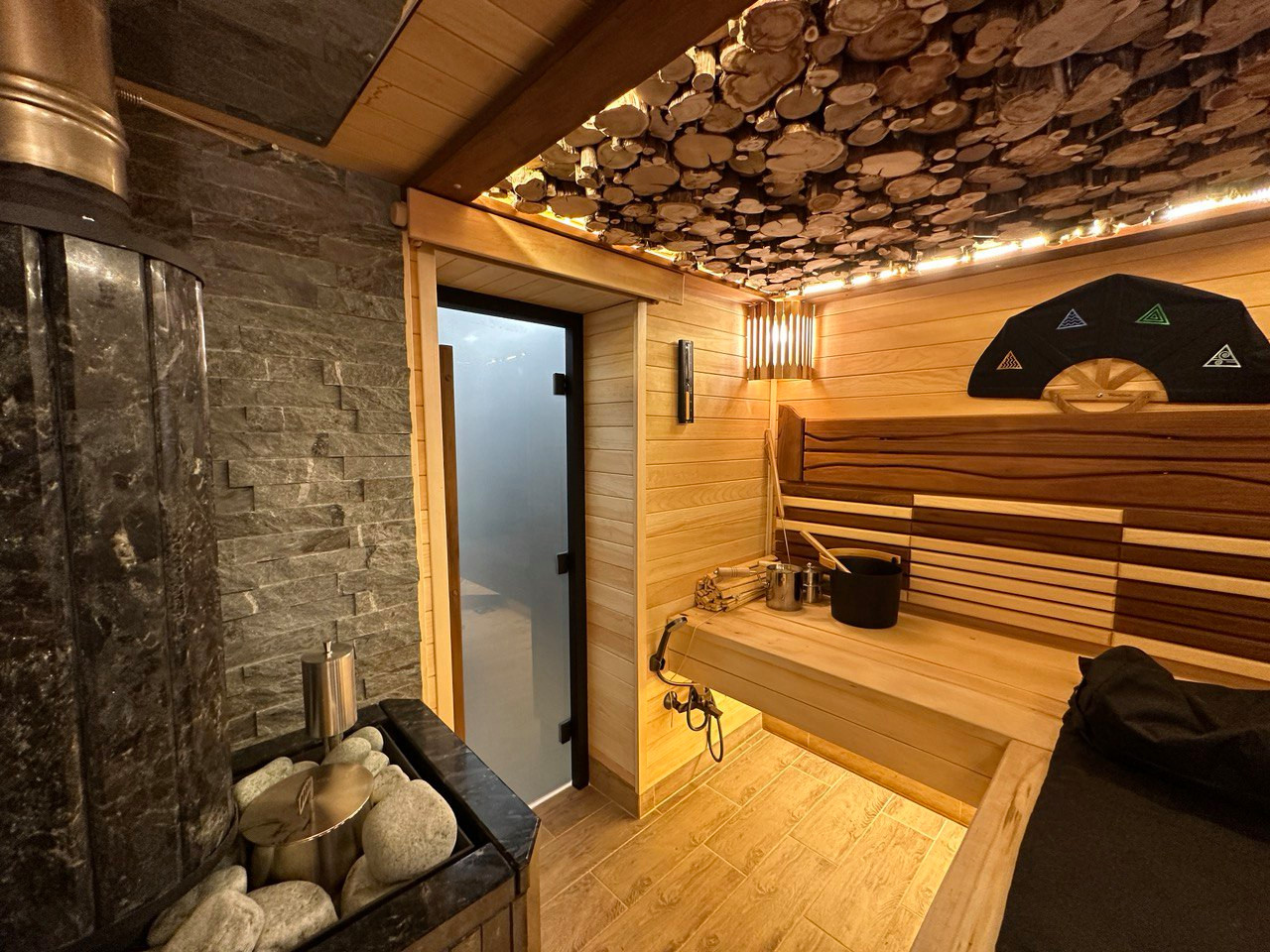 Обложка проекта: Банный комплекс Фриас