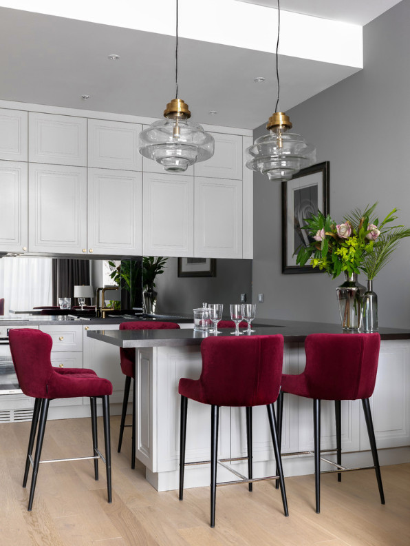 Обложка проекта: Серые стены и капля бургундского