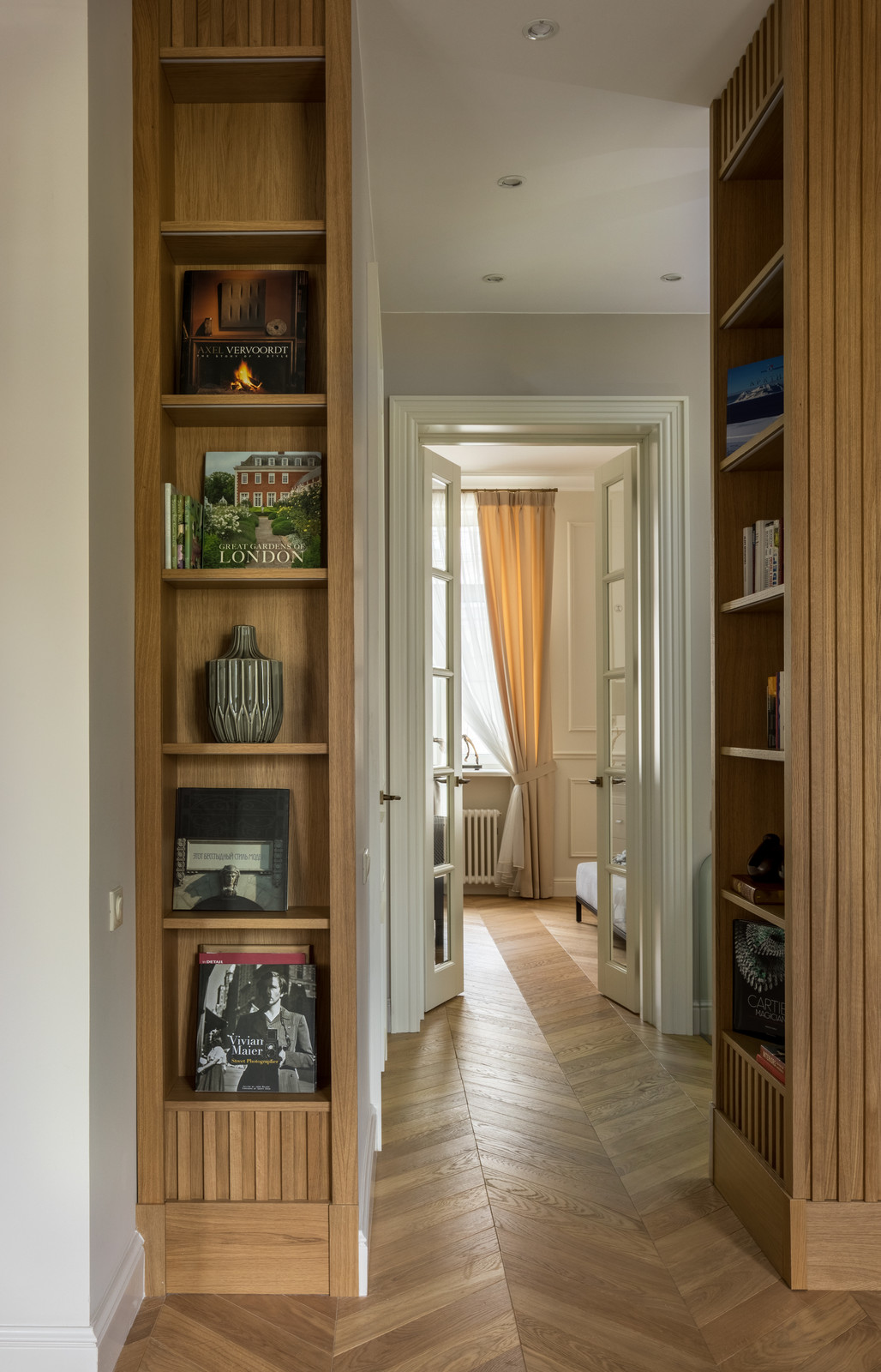 Москва, м. Смоленская