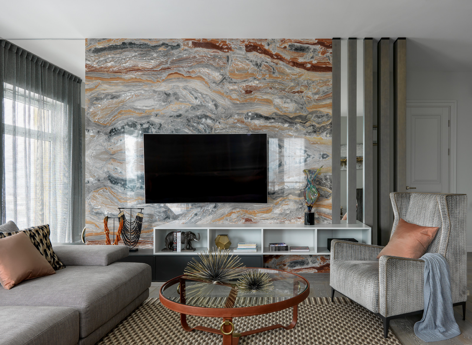 Обложка проекта: Квартира  на 1- ой улице Машиностроения 90 м.кв.