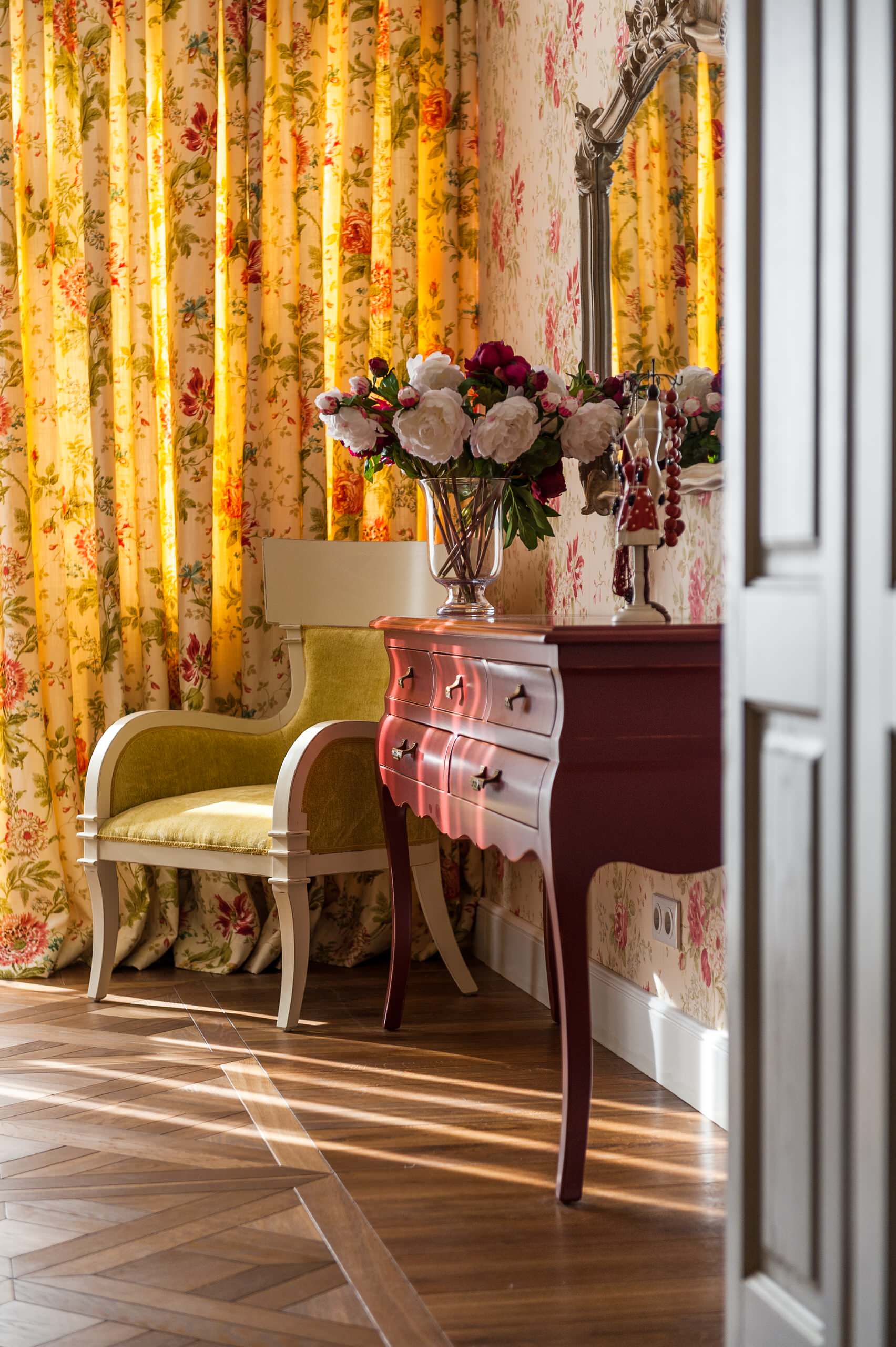 Houzz тур: Таунхауз в Калининграде в духе английского кантри