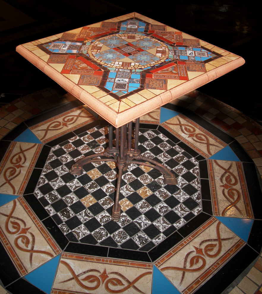 Современная мозаика в интерьере загородного дома