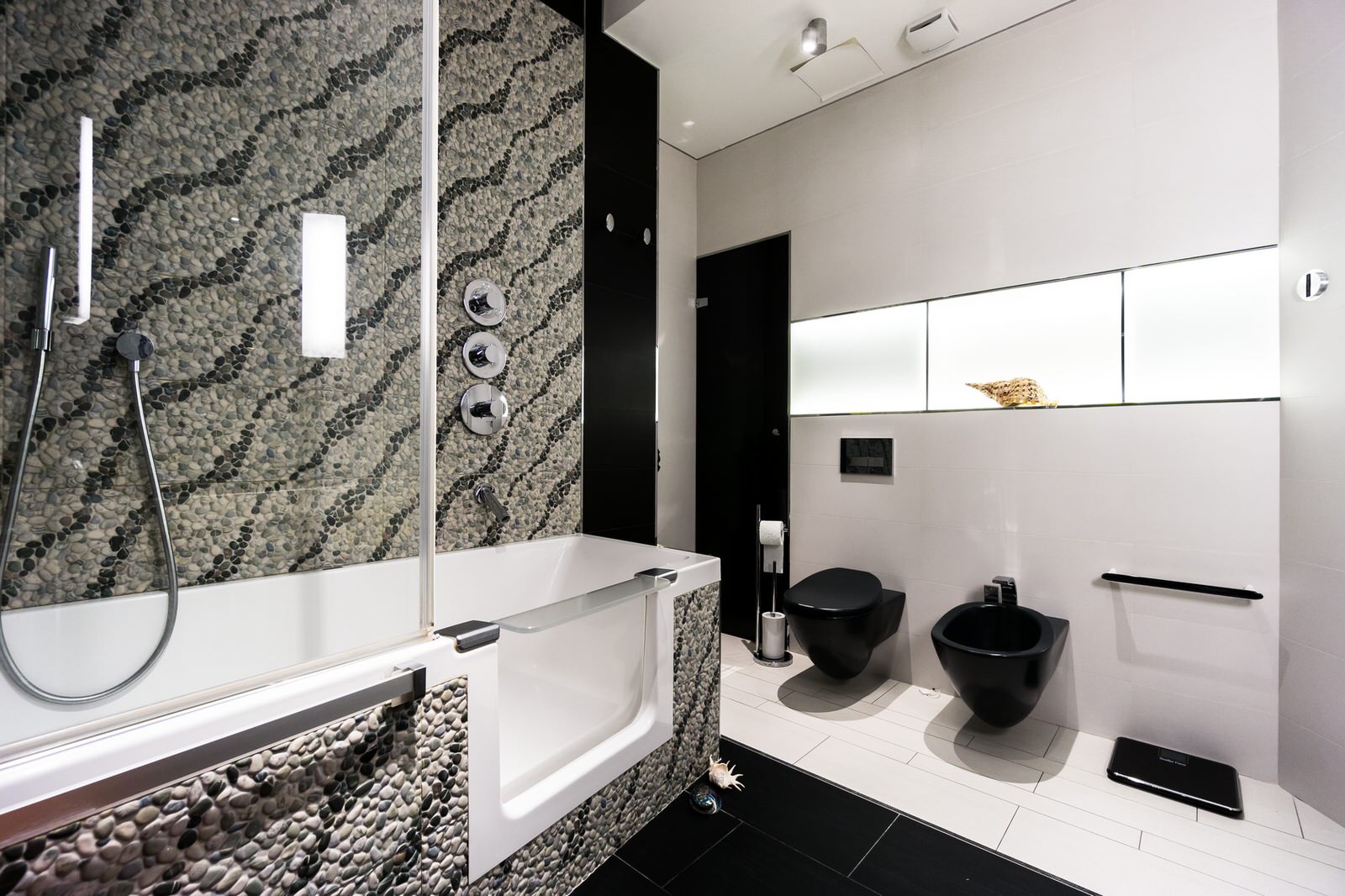 Квартира для молодого человека в современном стиле