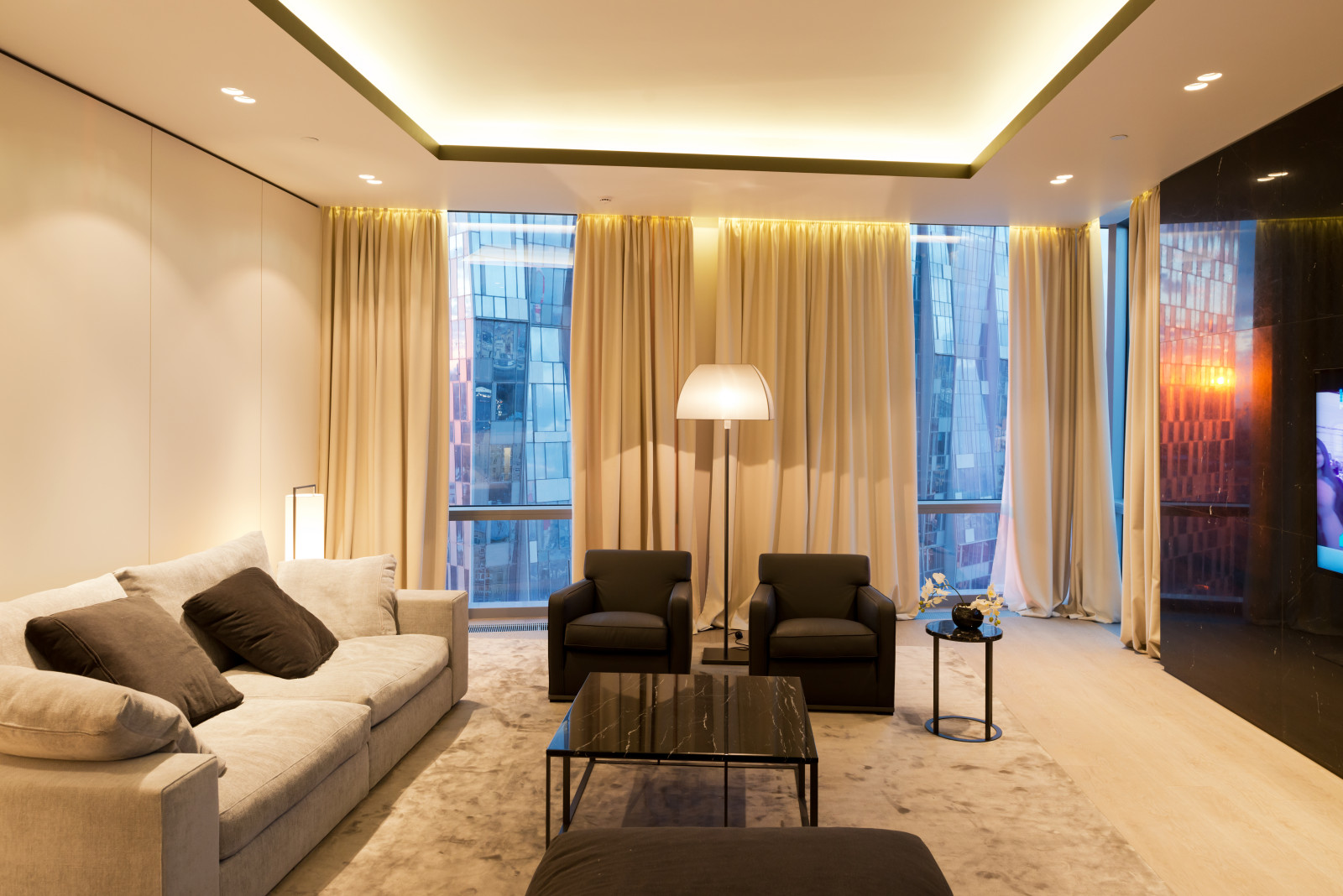 ИНТЕРЬЕР КВАРТИРЫ НА МОСФИЛЬМОВСКОЙ