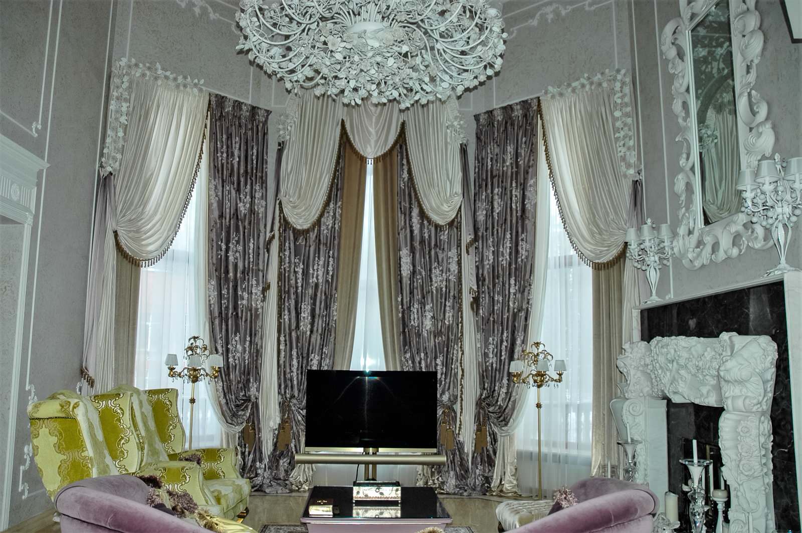 Необычный Особняк в Усово