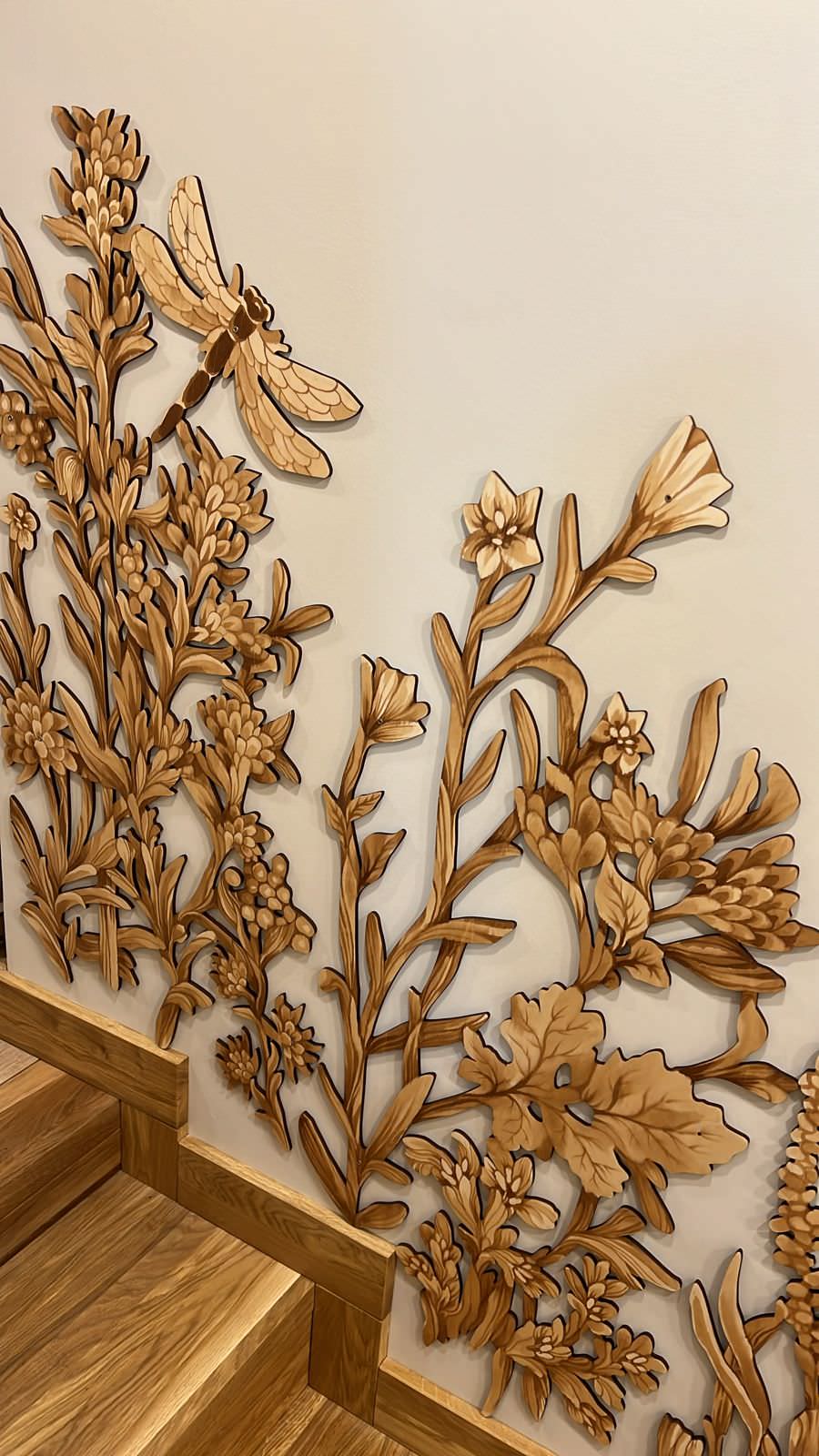 Обложка проекта: Декор на лестницу