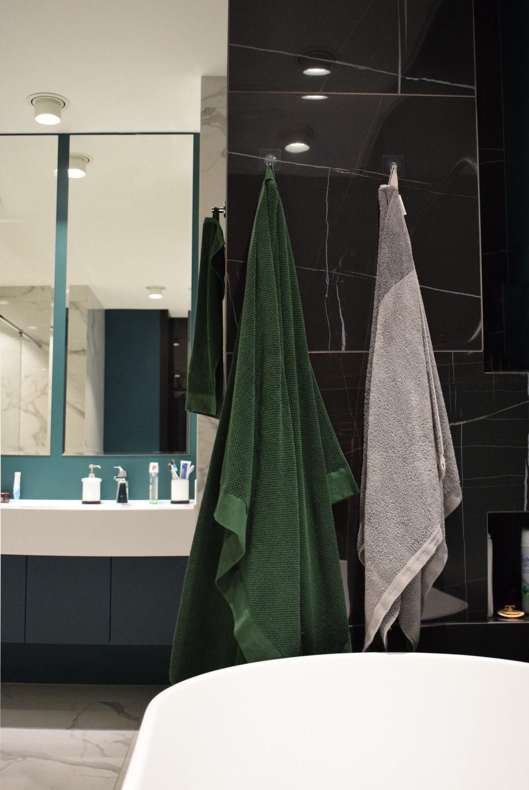 Квартира на 13 этаже  с витражным остеклением