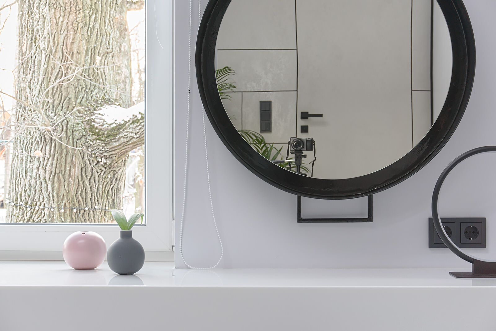 Пещера под водопадом