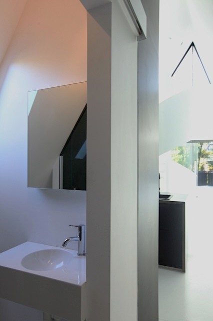 Houzz Новая Зеландия: Дом-палатка в зарослях кустарника