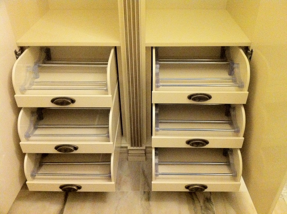 Гардероб и ванная комната.