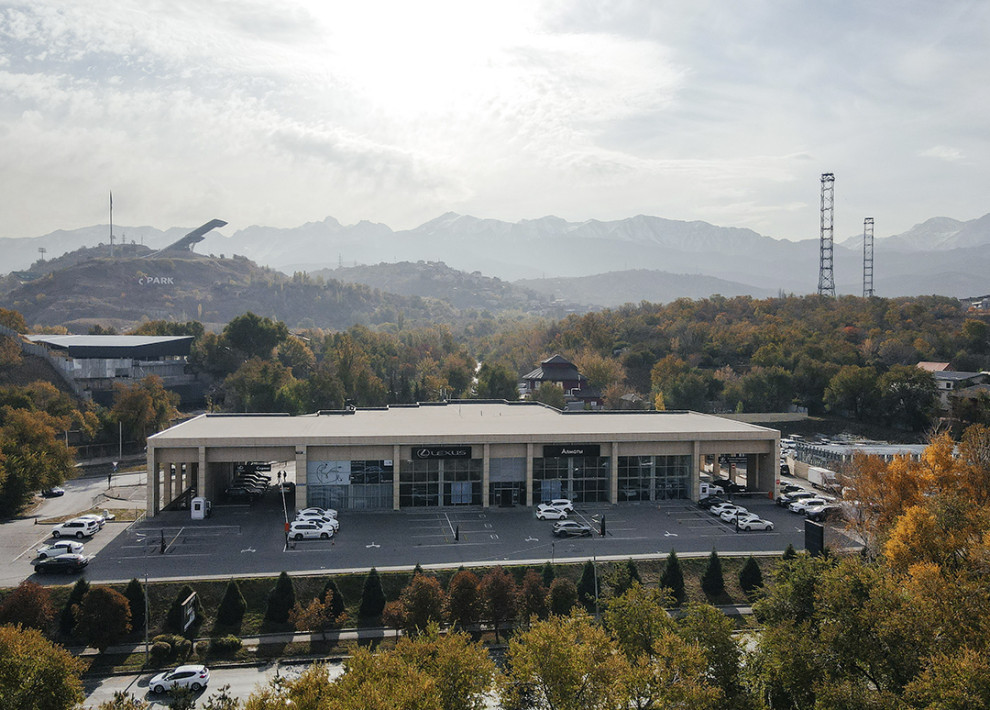 Обложка проекта: АВТОСАЛОН LEXUS ALMATY