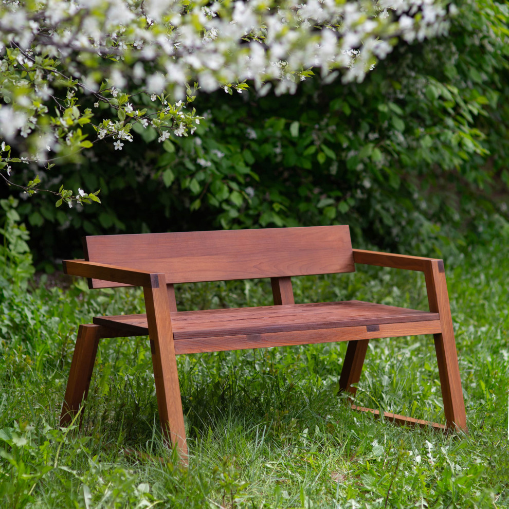 Деревянная садовая мебель из массива термоясеня