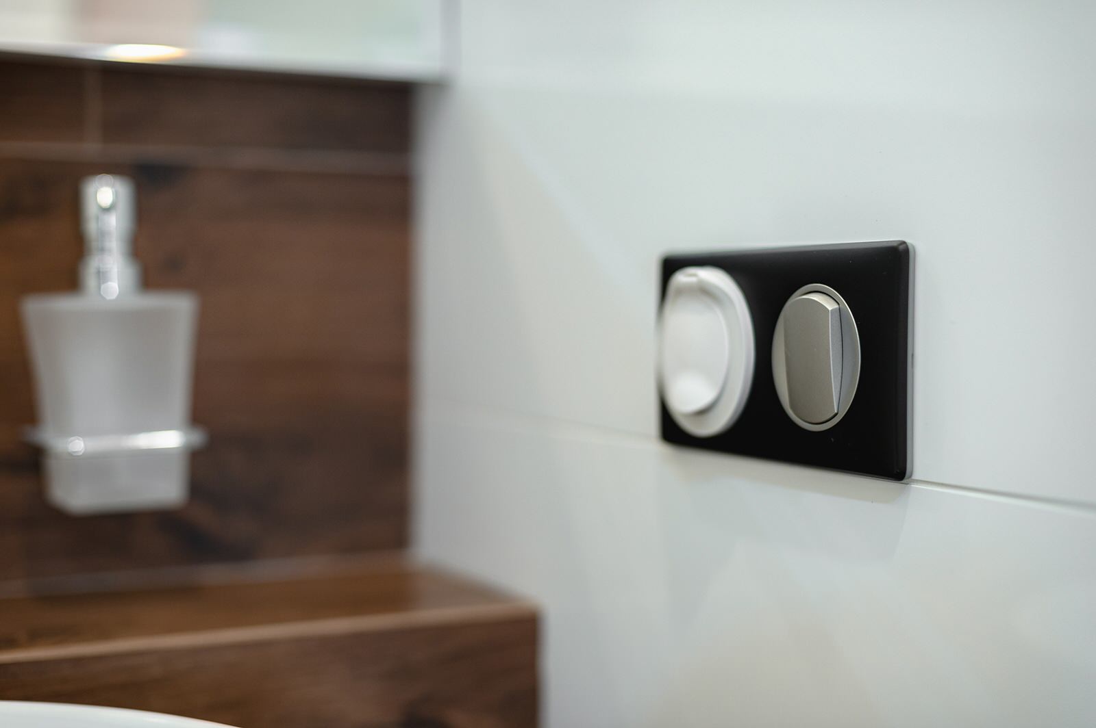 ЖК ЗАЗЕРКАЛЬЕ 406