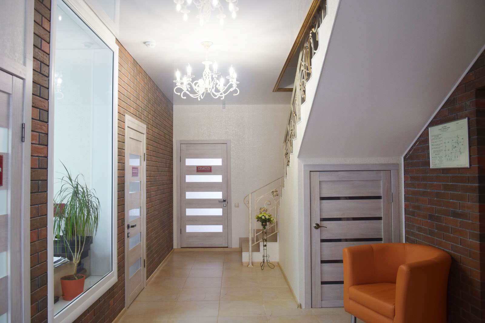 The Royal Cabinet / Королевский кабинет. Реализован