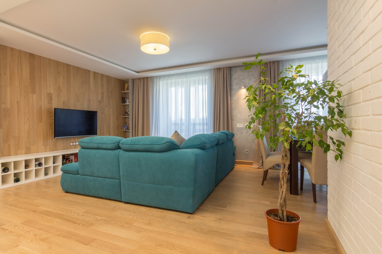 Обложка альбома: Квартира Гостин