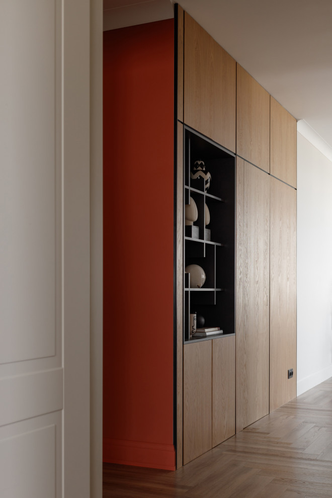 Шкаф в зоне столовой