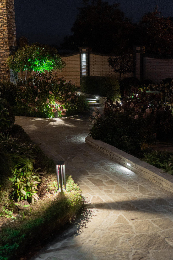 Ночная подсветка сада