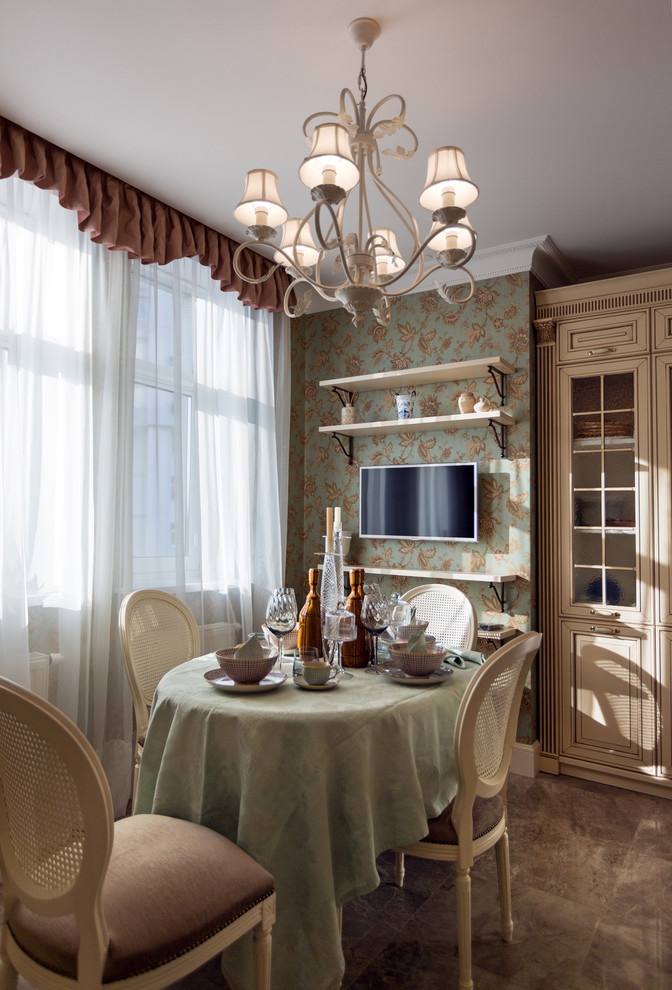 Согревая нежностью