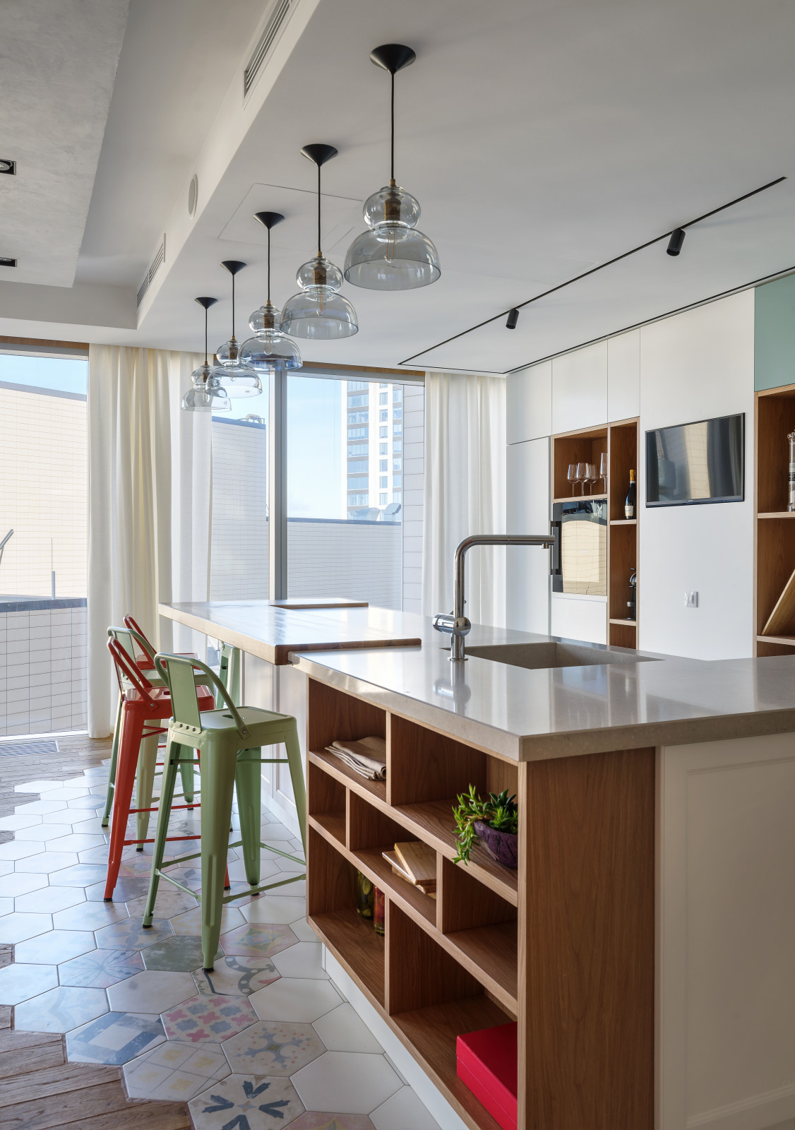 Фрагмент кухни "Седьмое небо"