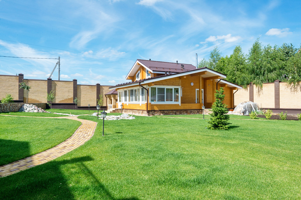 Гостевой дом-баня из клееного бруса