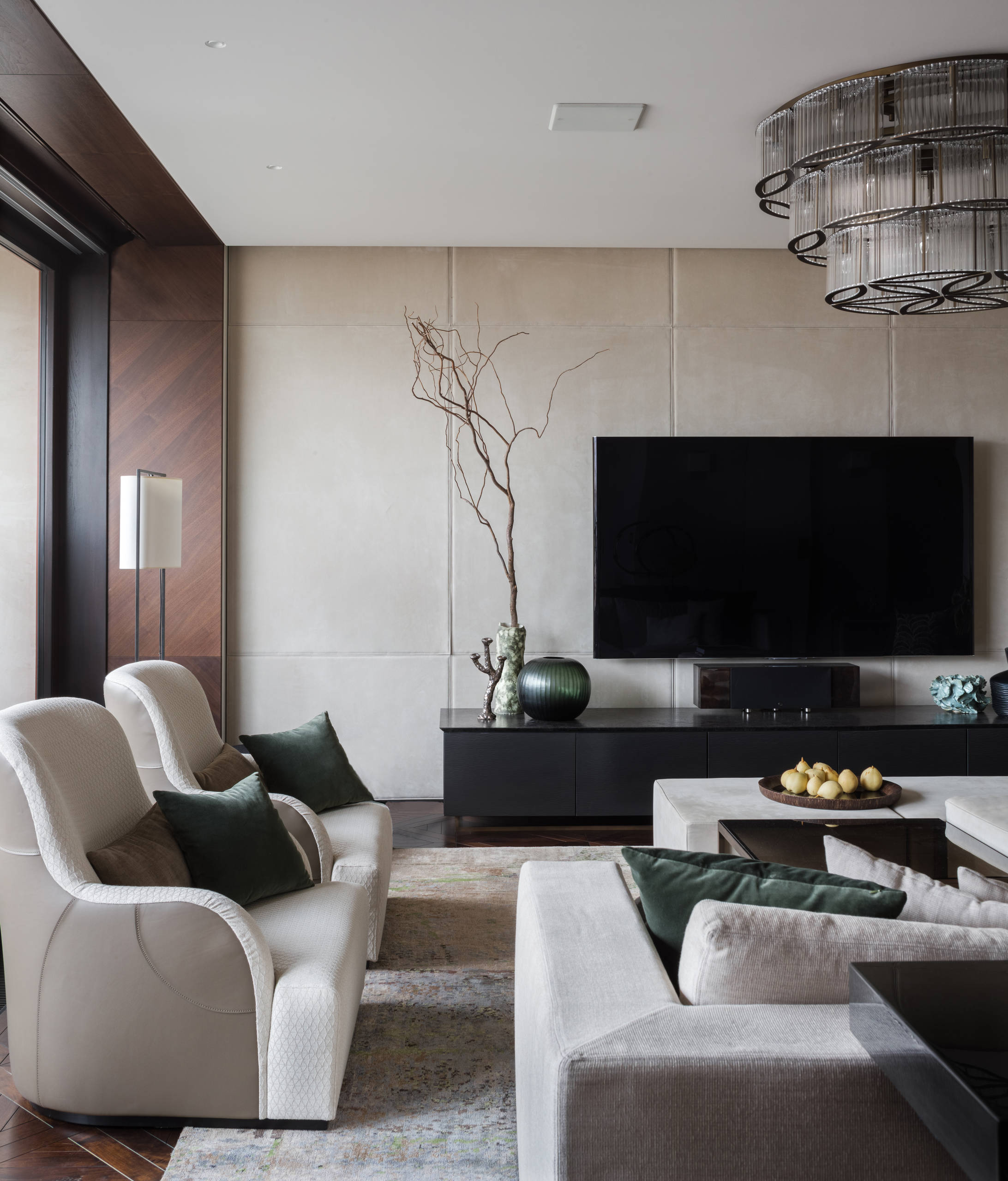 Houzz тур: Трехэтажная квартира с террасой на крыше