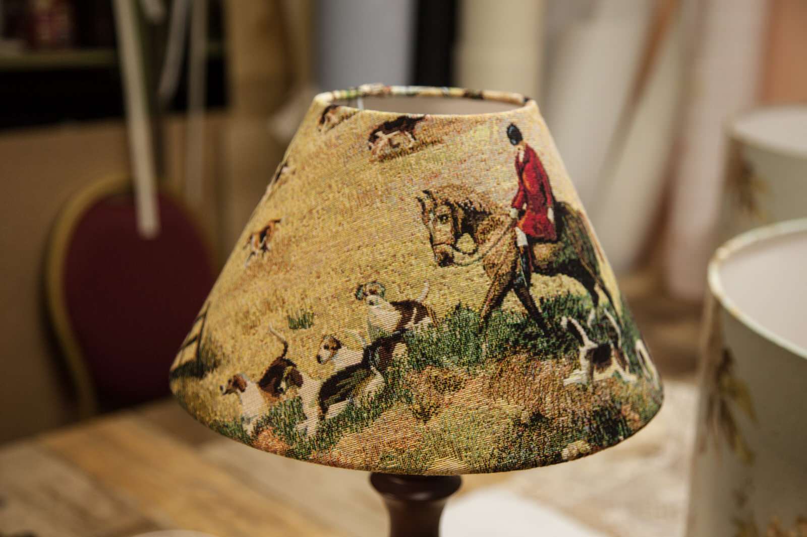 Абажуры из ткани на пластике