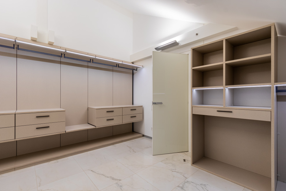 Гардеробная APPERIA на мансарде