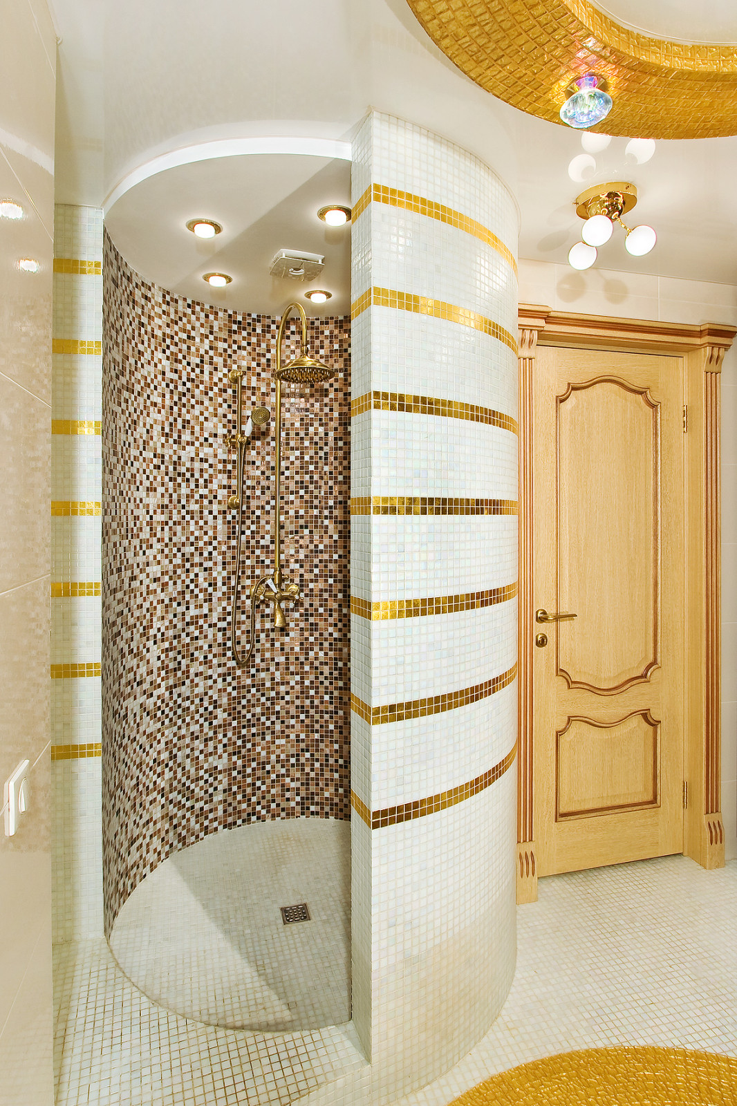 Интерьер коттеджа в ярких тонах