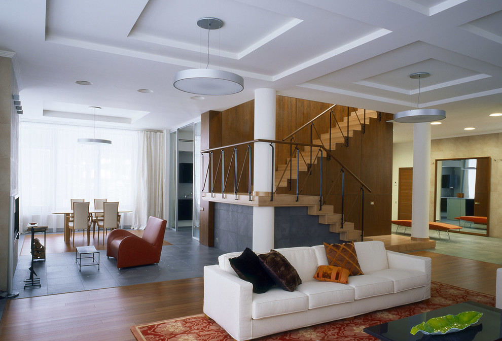 Гостиная на 1 этаже