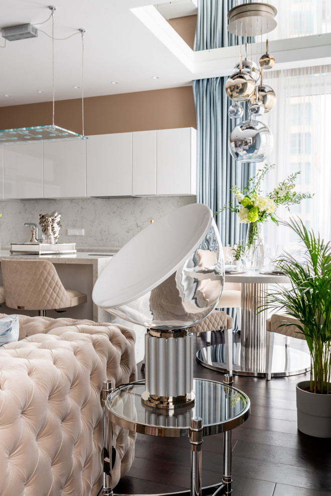 Бежевый и зеркала