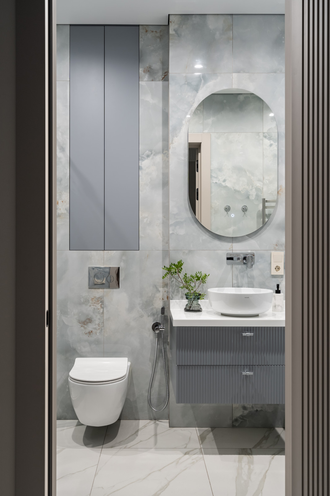 Обложка проекта: Полная меблировка квартиры в ЖК "Дом на Ярославской" дизайнер Елена Мархаюк