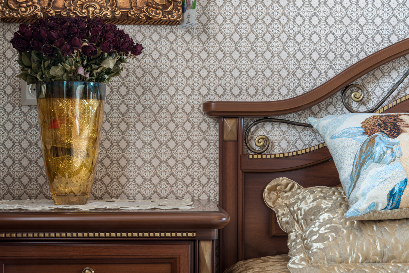 Спальня в классическом стиле