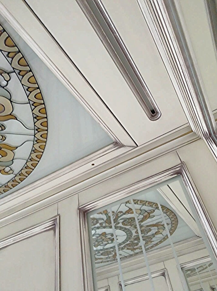 Двери/Порталы/Кухни/Стойки