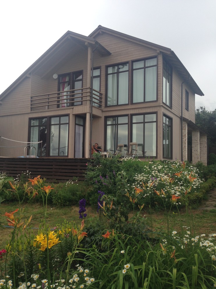 Обложка проекта: Каркасный дом с маленьким бассей, 160 кВ.метров