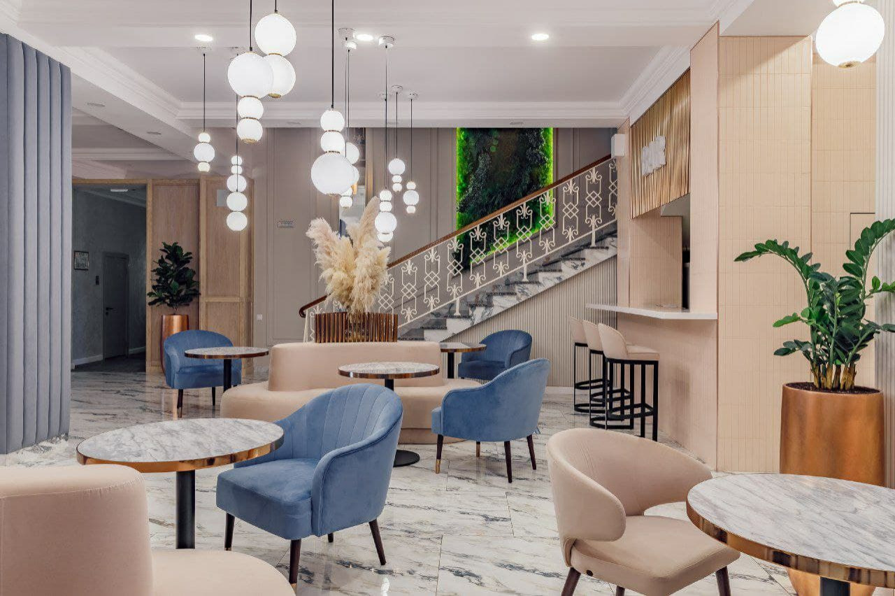 Озеленение холла, санаторий "Исток"