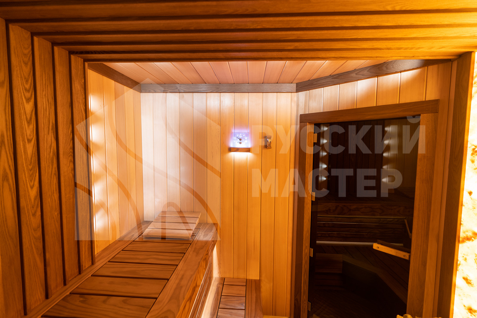 Компактная и элегантная сауна: выверенная эргономика, натуральные материалы