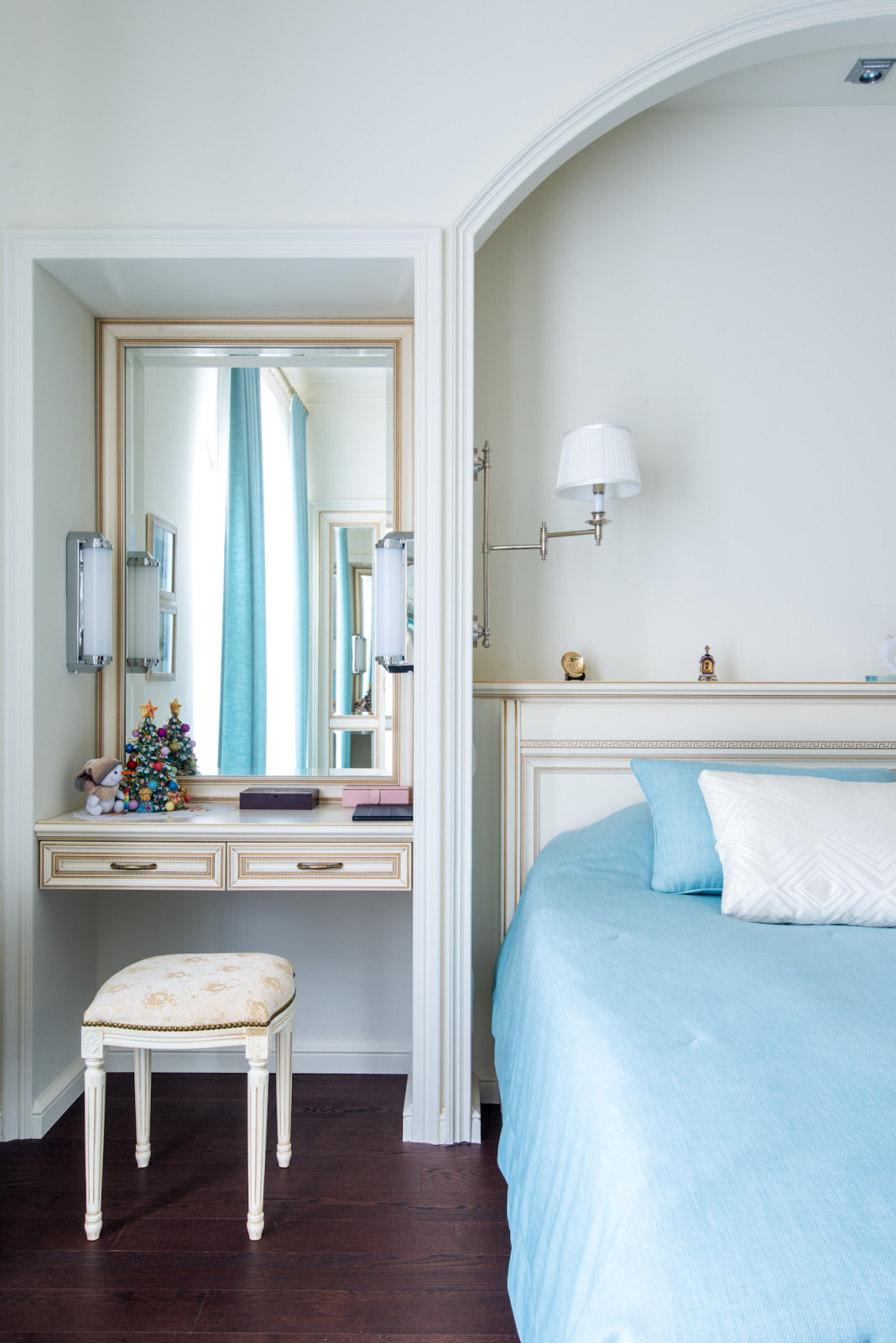 Дом в посёлке Ново-Луговая, дизайнер Аждар Атакишиев