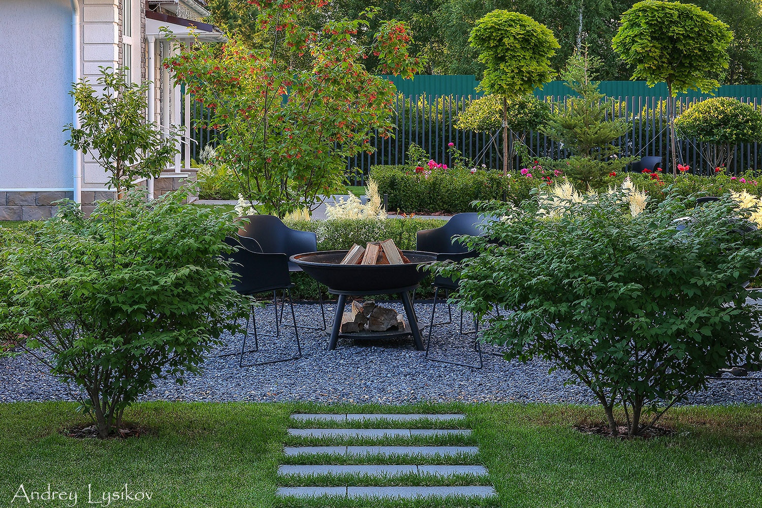 Обложка проекта: Ландшафтная фотосъемка коттеджного участка