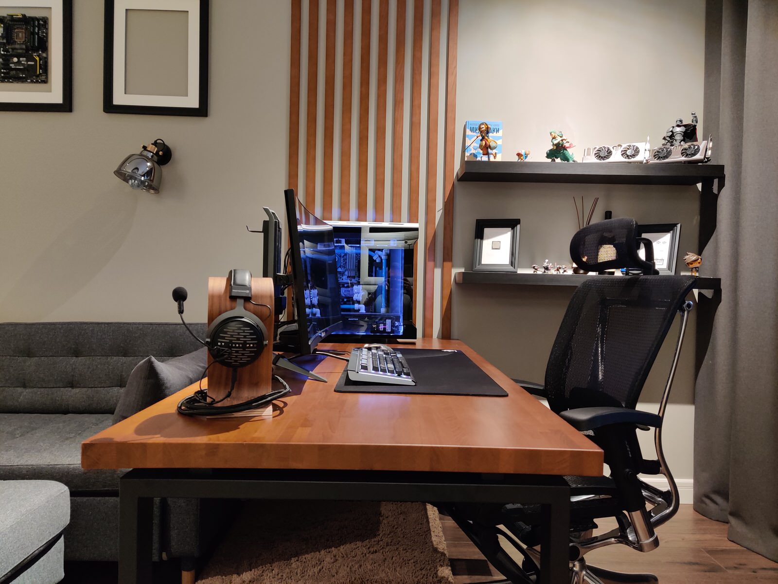 Кабинет в загородном доме